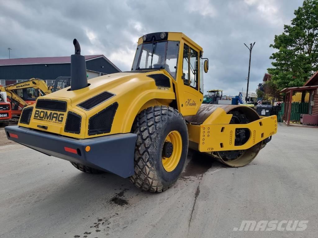 Bomag BW 213 D H-4 Грунтовые катки