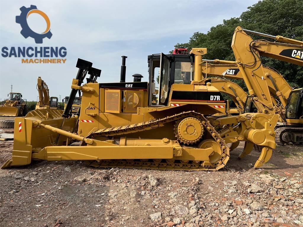 CAT D 7 R Гусеничные бульдозеры