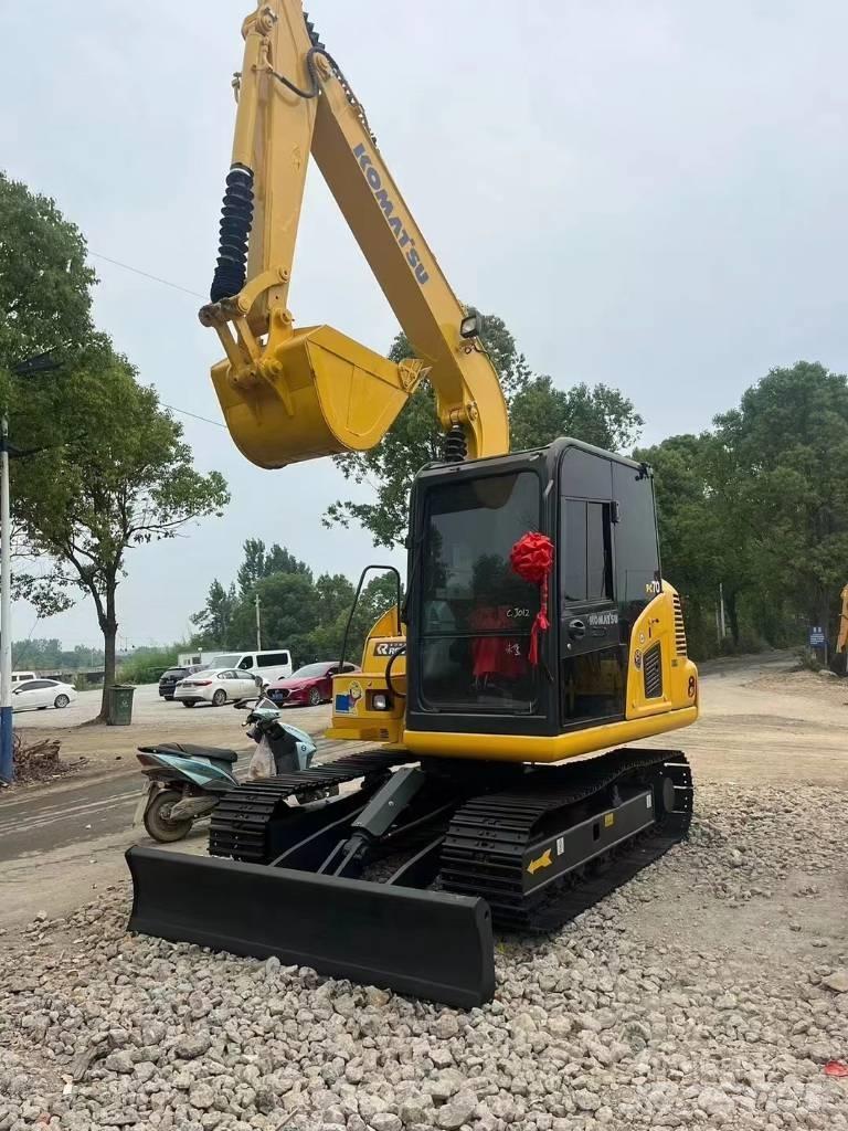 Komatsu PC70-8 Гусеничные экскаваторы