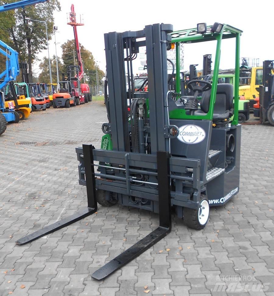 Combilift C2500CB 4-x ходовые ричтраки
