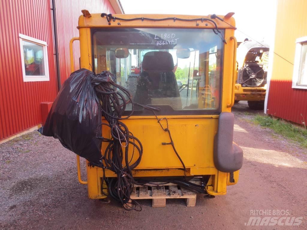 Volvo L 180 D Кабины и интерьер
