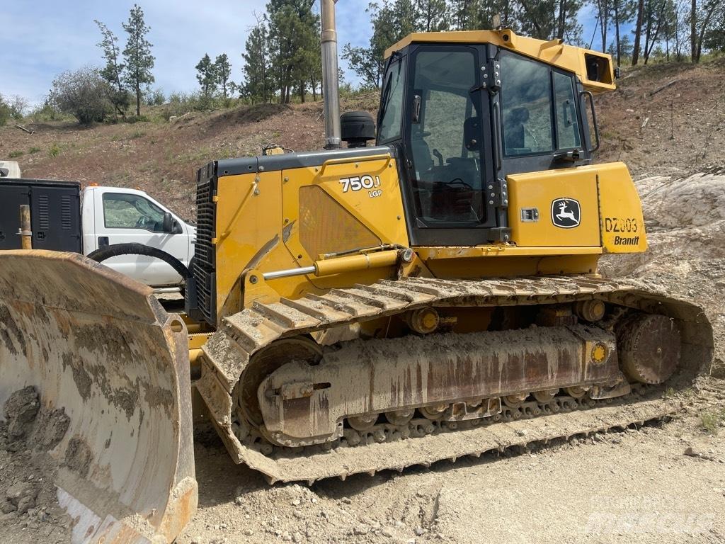 DEERE 750J Гусеничные бульдозеры