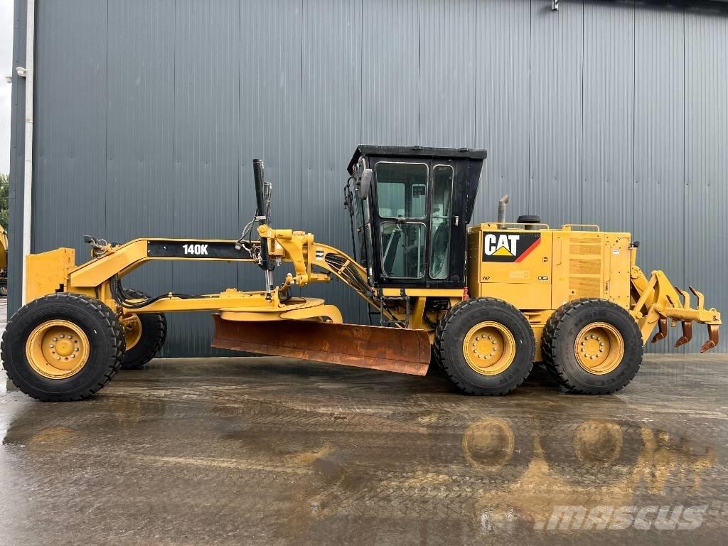 CAT 140K Грейдеры