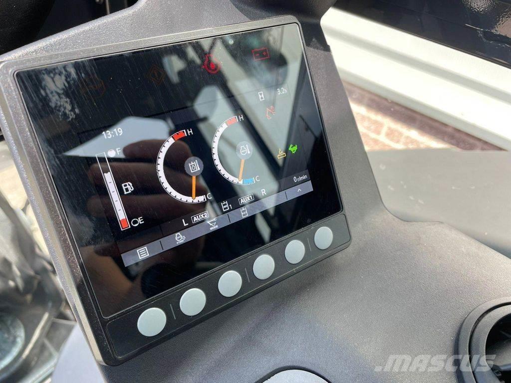 Yanmar VIO33-7 Мини-экскаваторы