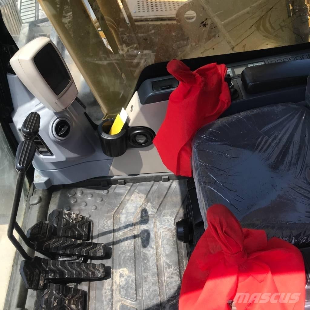 CAT 320 D Экскаваторы-амфибии