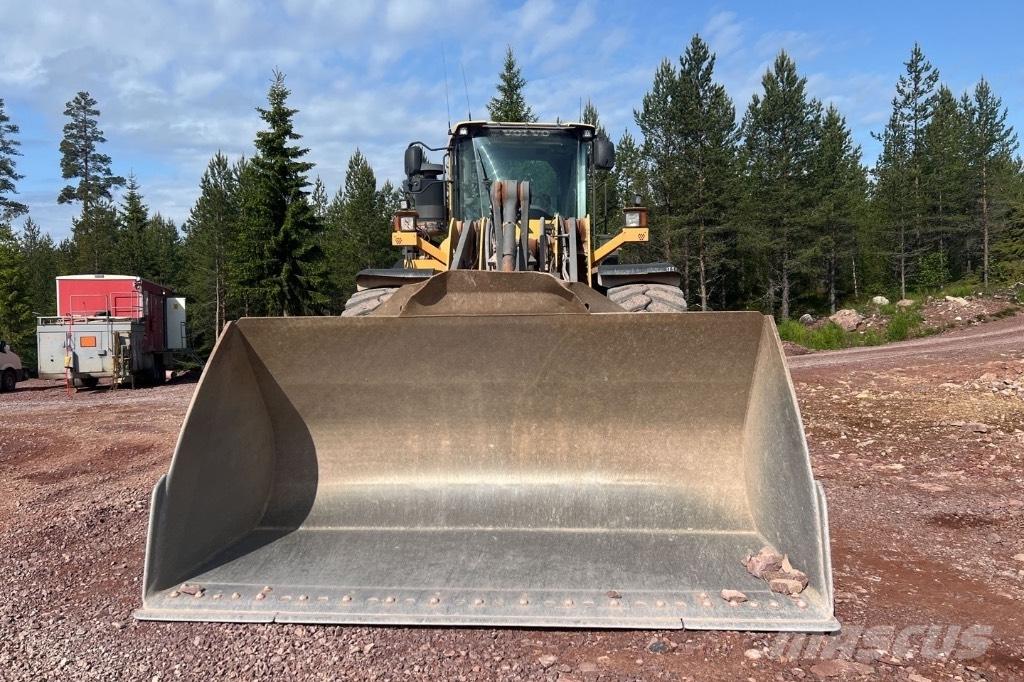 Volvo L 180 G Фронтальные погрузчики