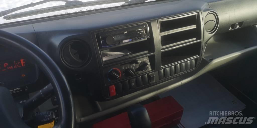 Hino 195 Изотермический фургон