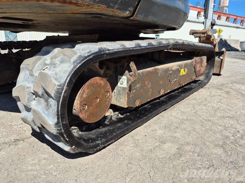 Bobcat E 32 Мини-экскаваторы