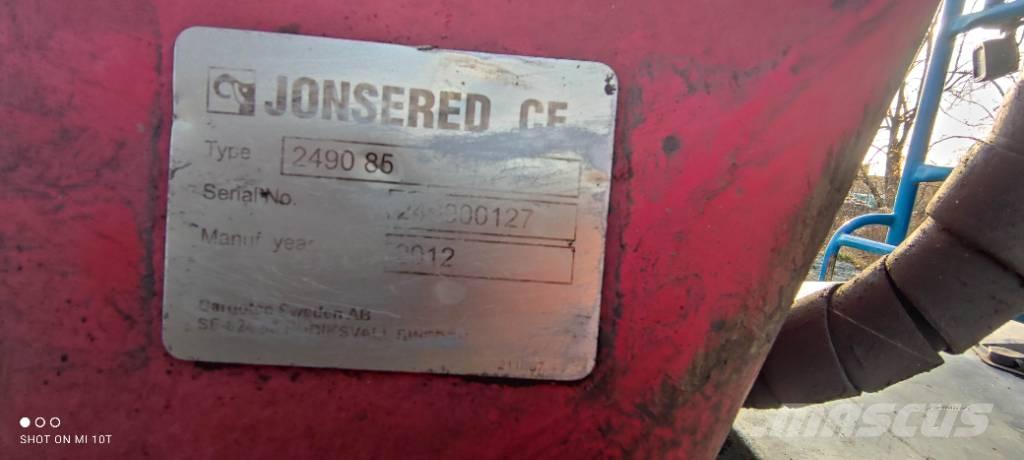 Jonsered 2490 Гидроманипуляторы для леса
