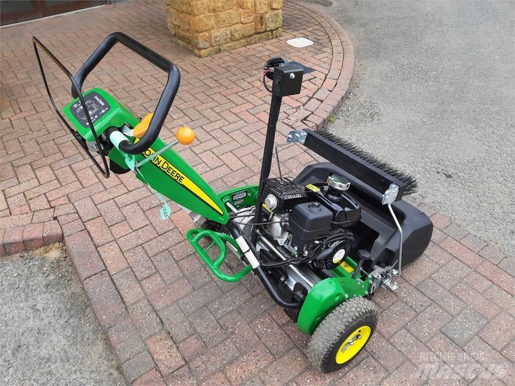 John Deere 220SL Walk-behind косилка