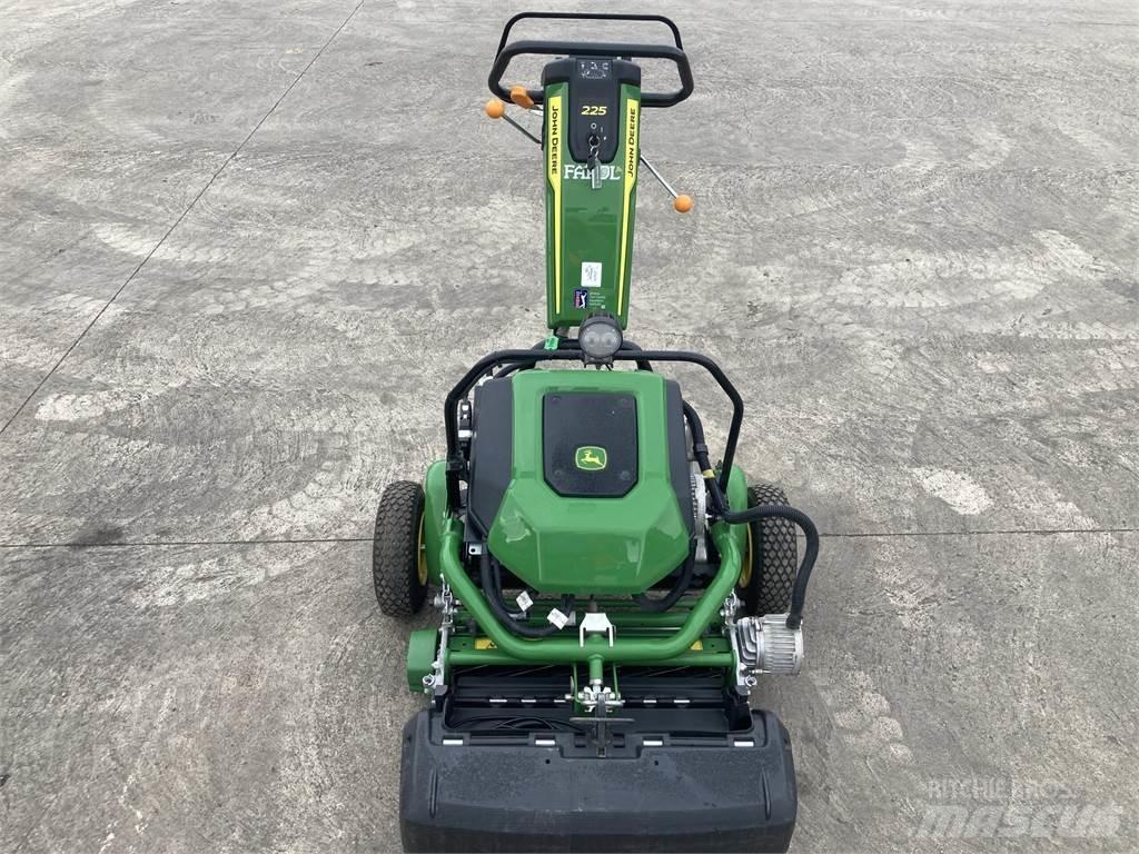 John Deere 225 E-cut Walk-behind косилка
