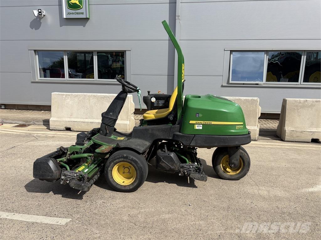 John Deere 2500E Walk-behind косилка