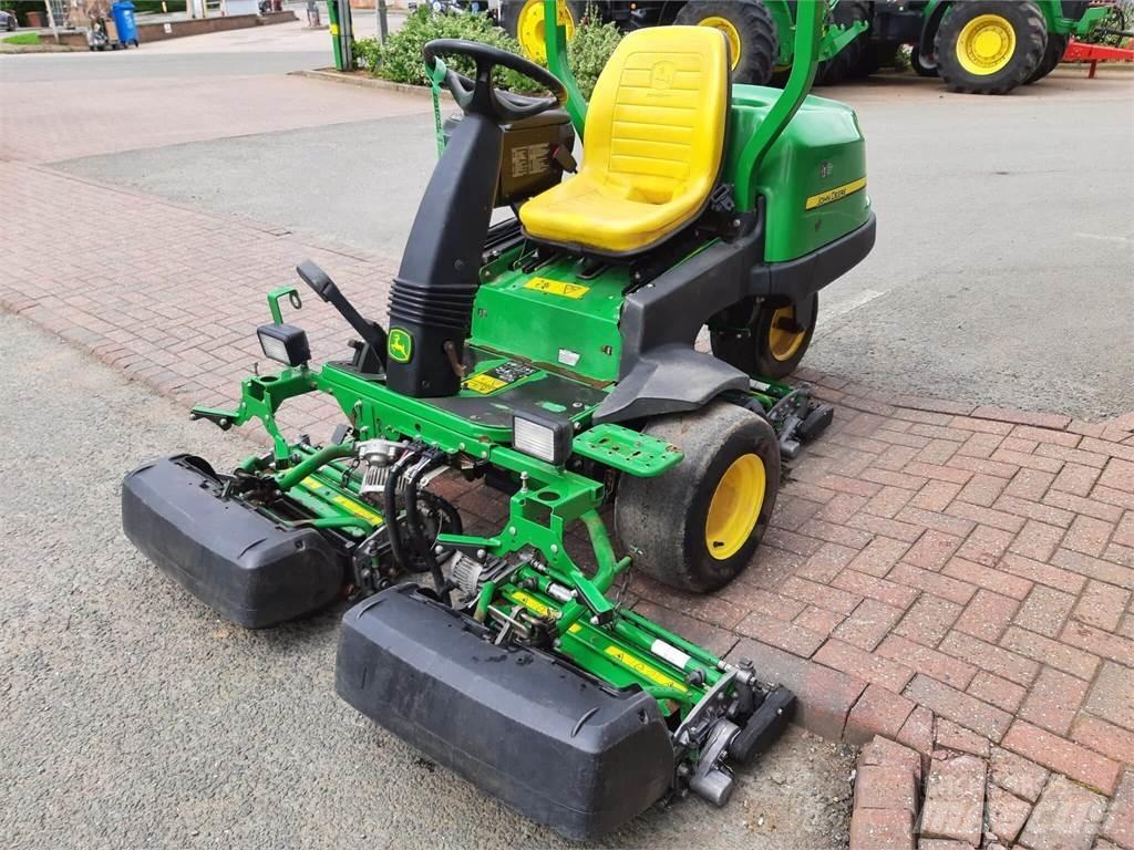 John Deere 2500EH Walk-behind косилка