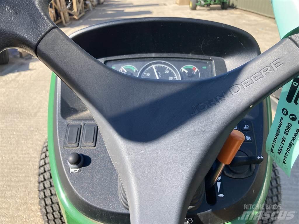 John Deere 3039R Коммунальные тракторы