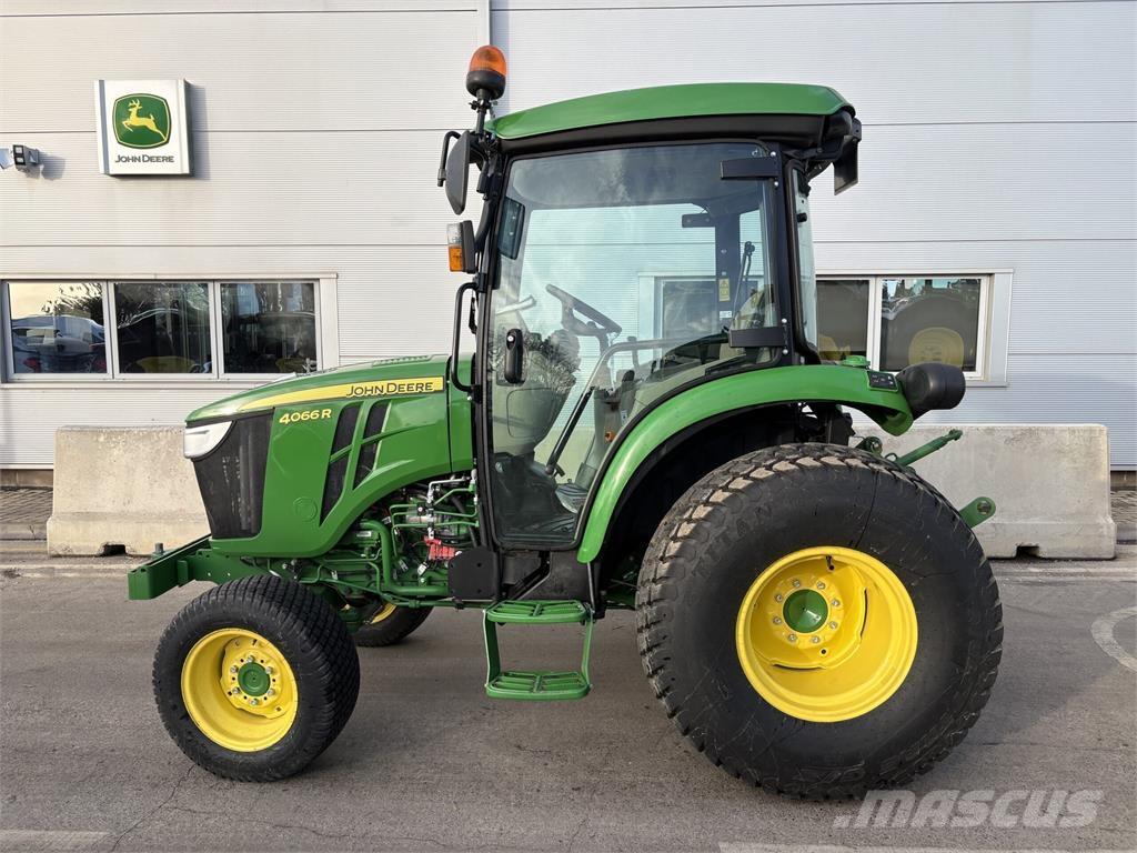 John Deere 4066R Коммунальные тракторы