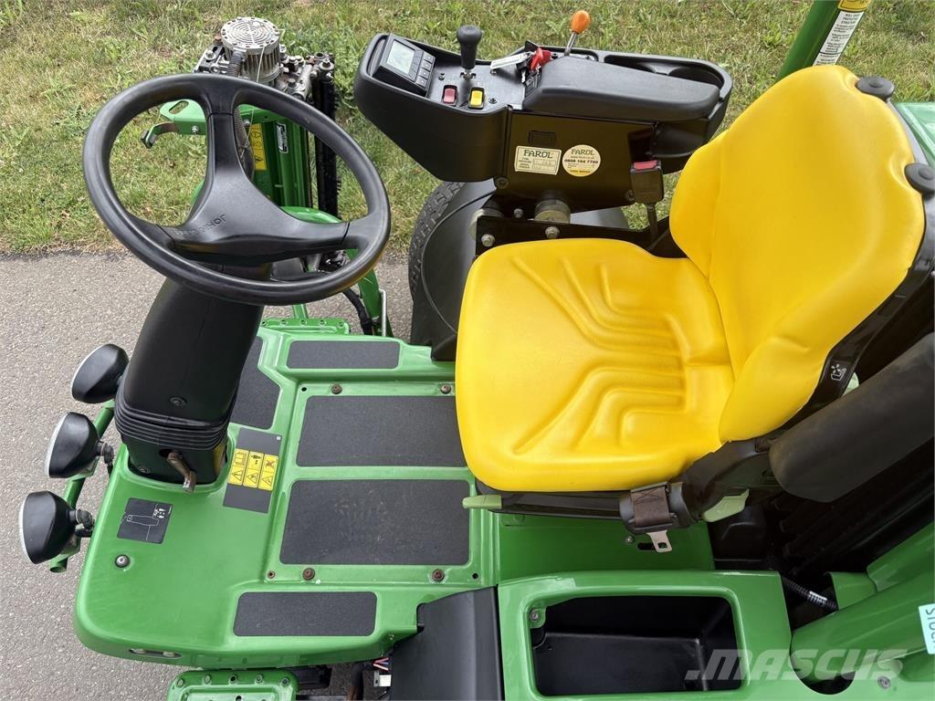 John Deere 7500AE Walk-behind косилка