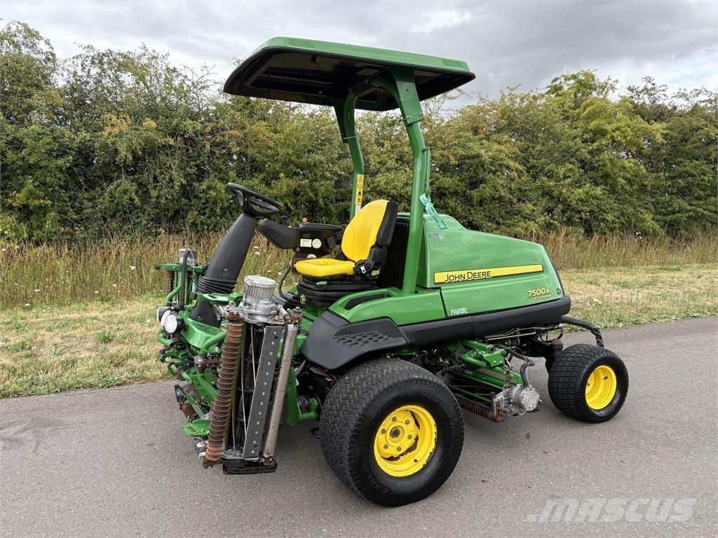 John Deere 7500AE Walk-behind косилка