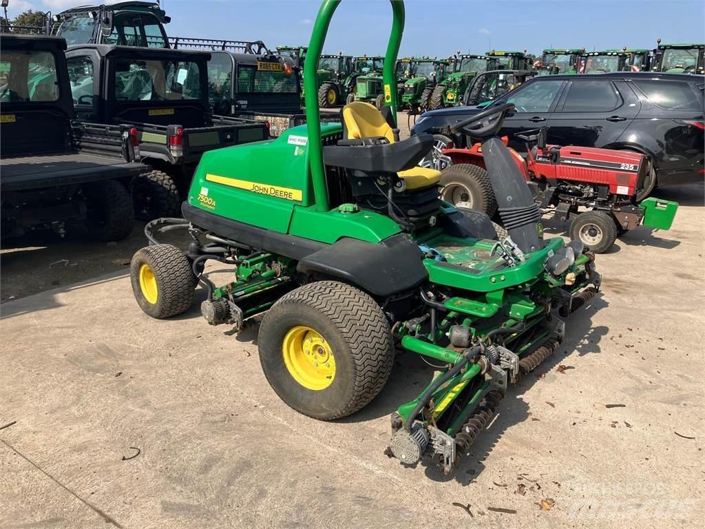 John Deere 7500AE Walk-behind косилка
