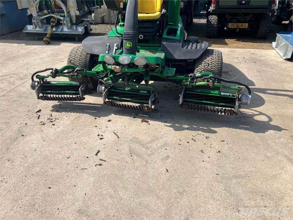 John Deere 7500AE Walk-behind косилка