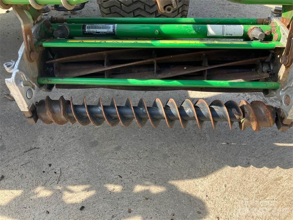 John Deere 7500AE Walk-behind косилка