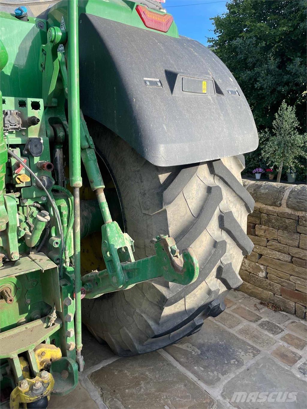 John Deere 7R 330 Трактора