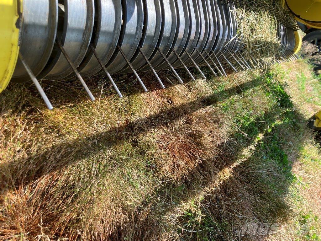 John Deere 8400i Самоходные кормоуборочные комбайны