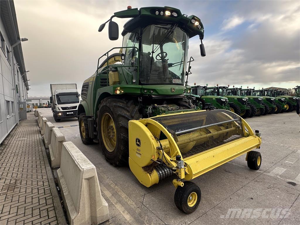 John Deere 8600i Самоходные кормоуборочные комбайны