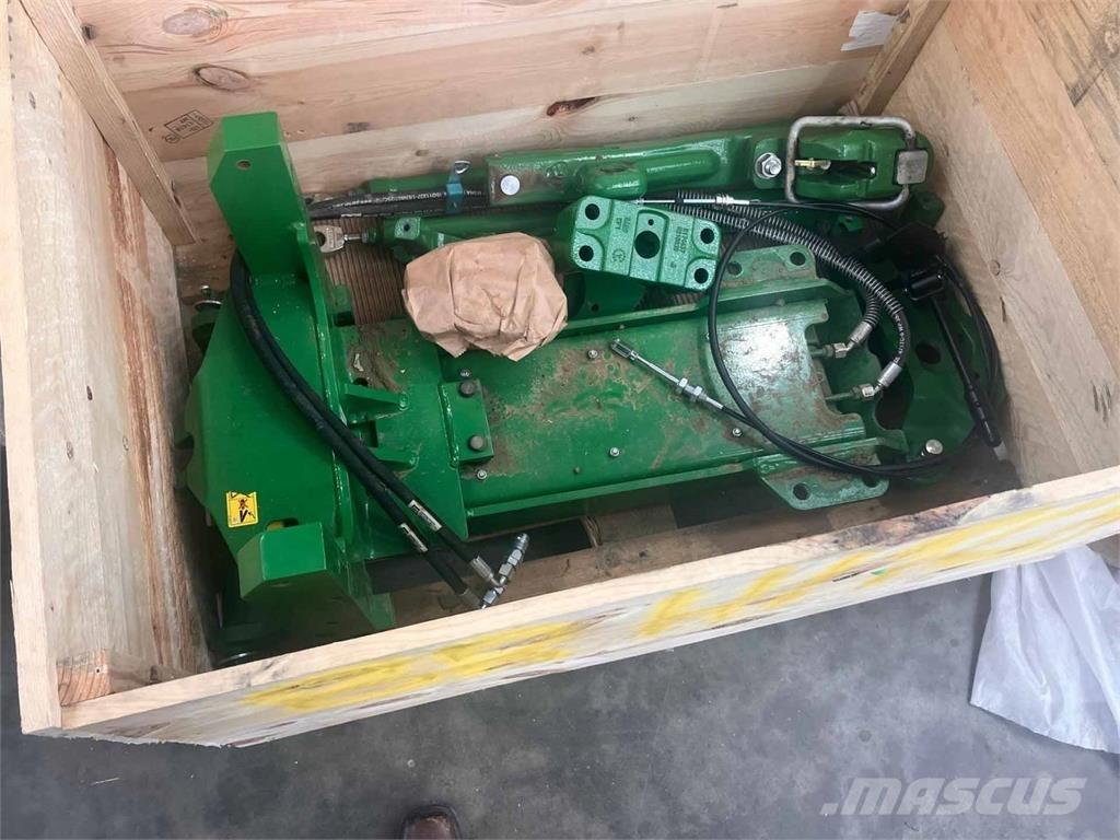 John Deere 8R Сельхозтехника - Другие