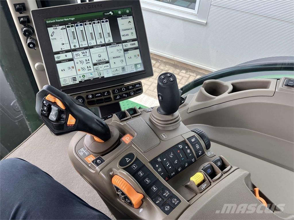 John Deere 8R 370 Трактора