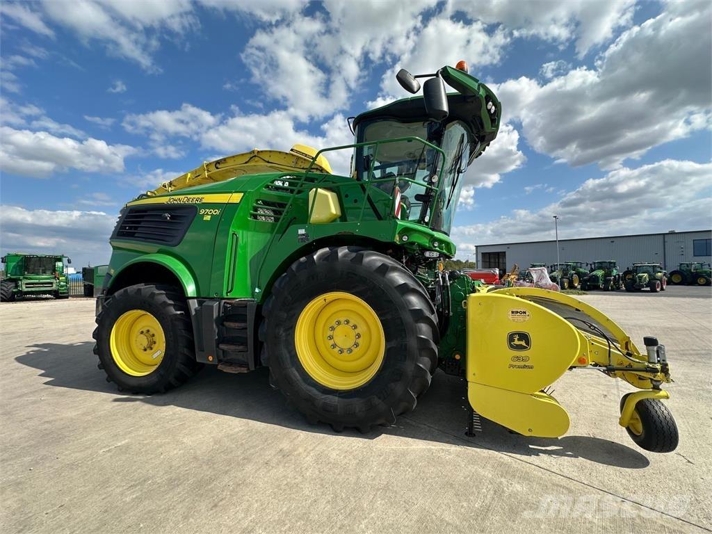 John Deere 9700i Самоходные кормоуборочные комбайны