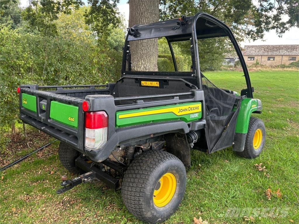 John Deere HPX815E Коммунальные машины