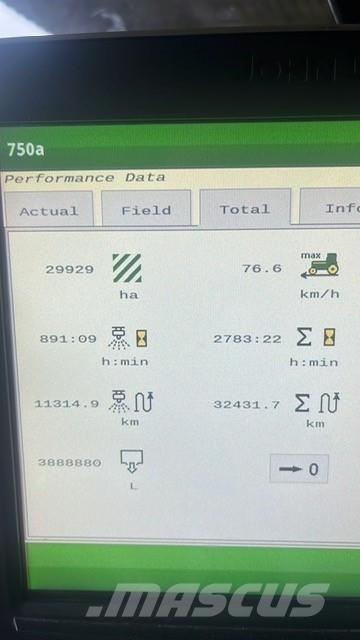 John Deere R952i Самоходные опрыскиватели