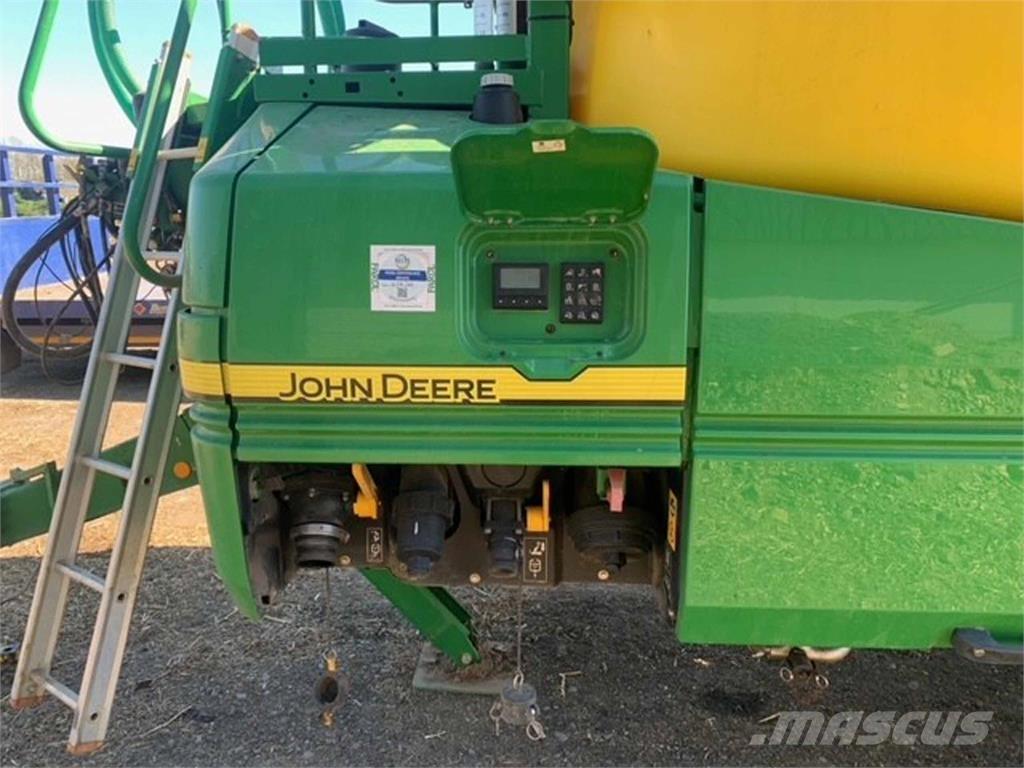John Deere R962I Самоходные опрыскиватели