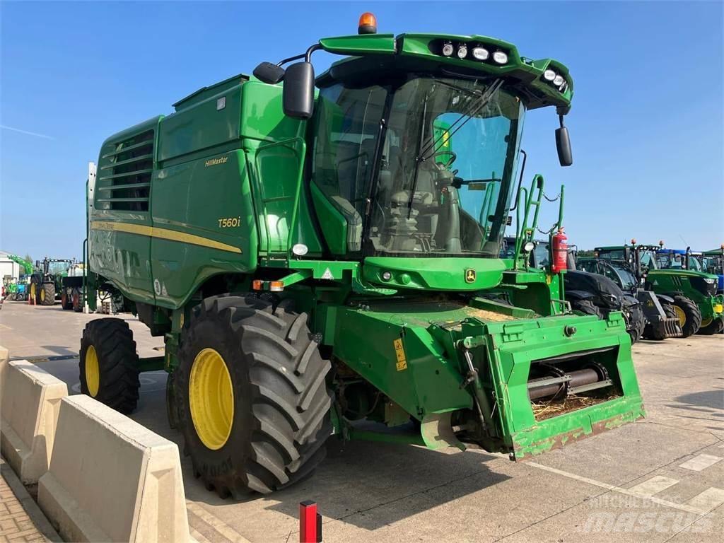 John Deere T560i HM Зерноуборочные комбайны