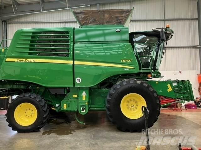 John Deere T670i Зерноуборочные комбайны