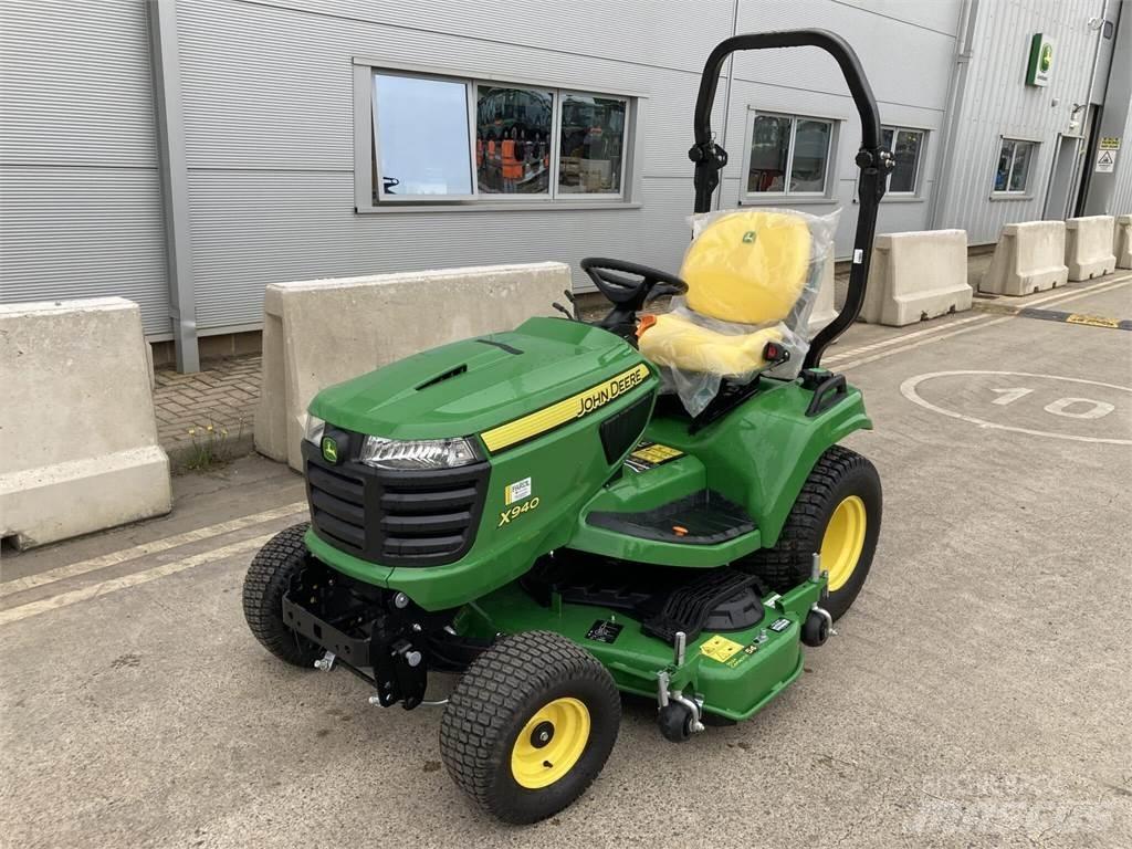 John Deere X940 Самоходные газонокосилки