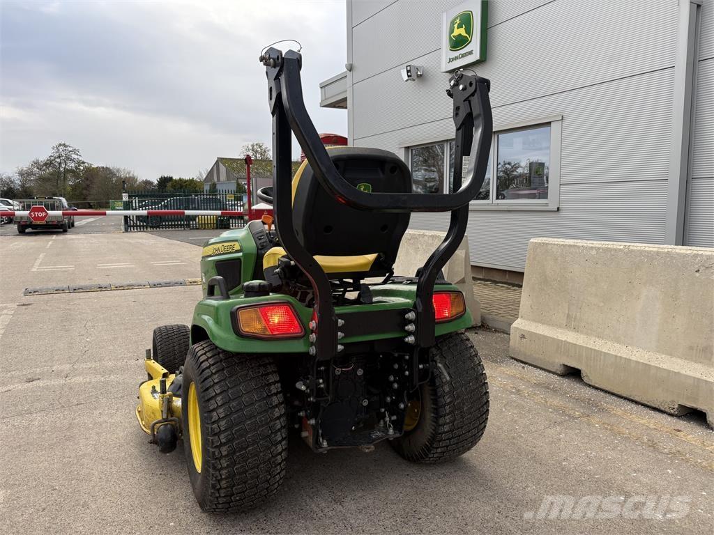 John Deere X940 Самоходные газонокосилки