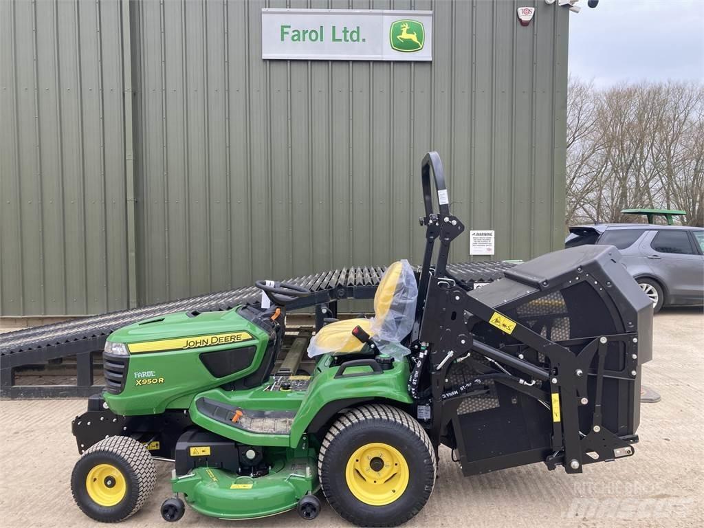 John Deere X950R Самоходные газонокосилки