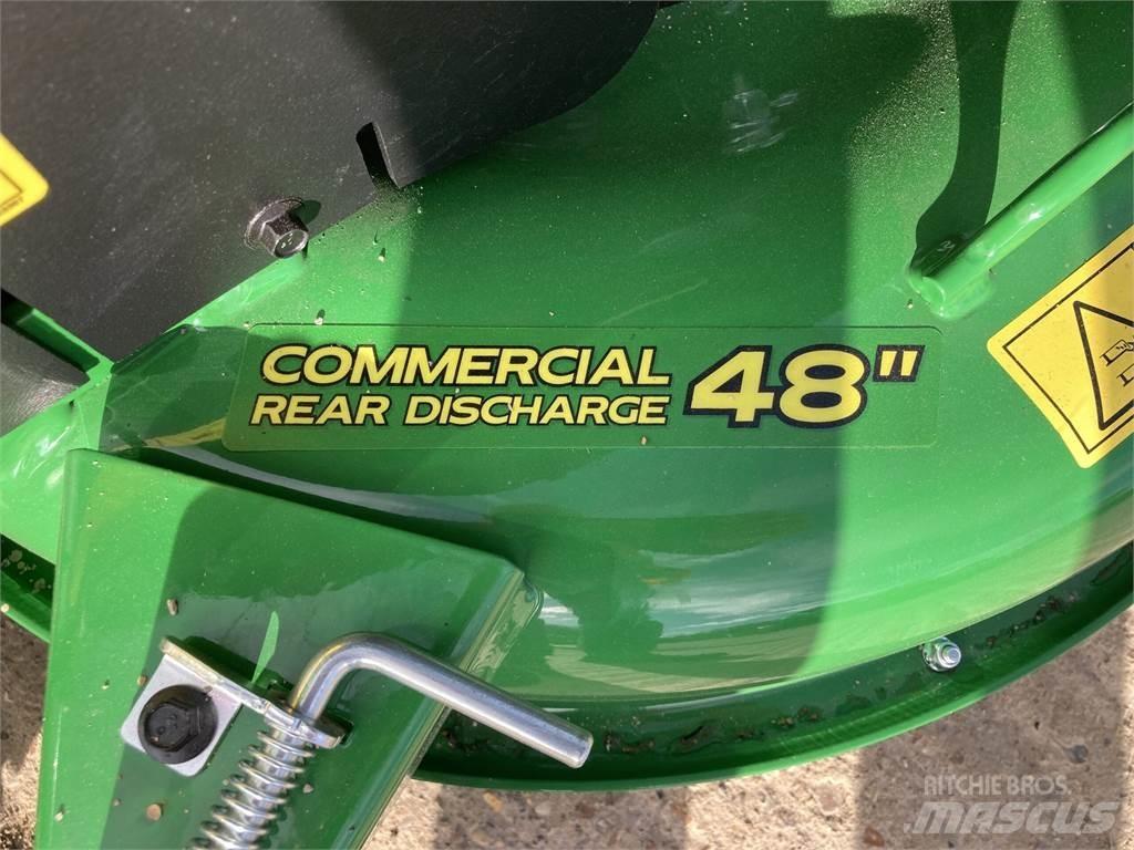 John Deere X950R Самоходные газонокосилки