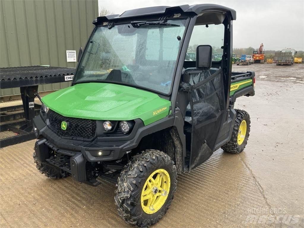John Deere XUV835M Коммунальные машины