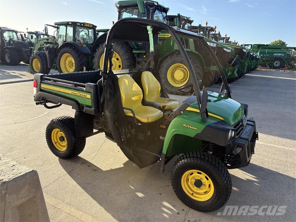 John Deere XUV855M Коммунальные машины