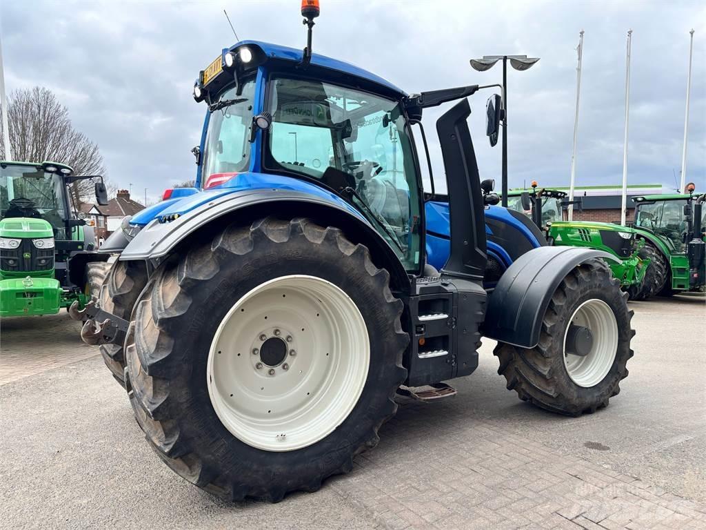 Valtra T234D Трактора