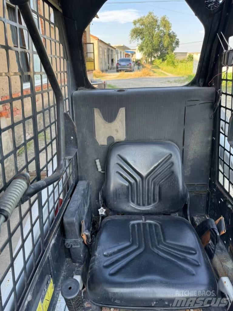 Bobcat S 70 Мини-погрузчики