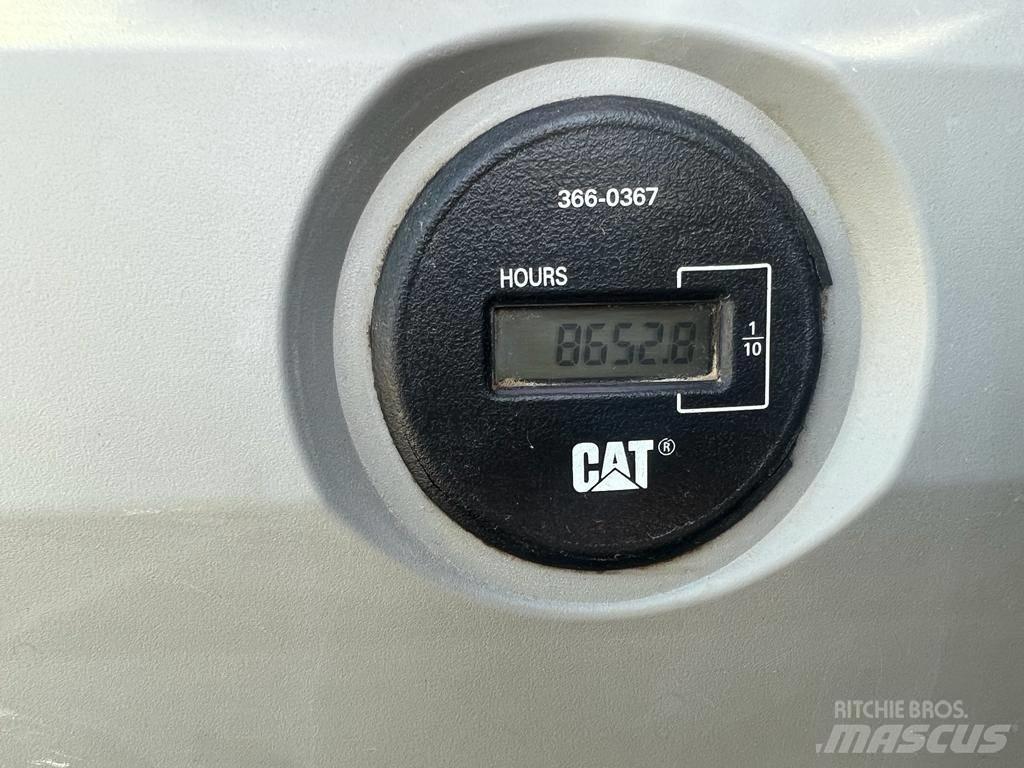 CAT 323 EL Гусеничные экскаваторы