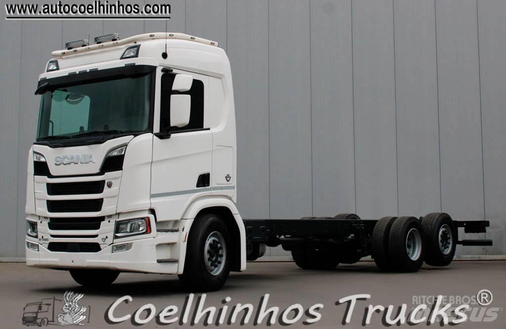 Scania R 520  V8 Шасси с кабиной