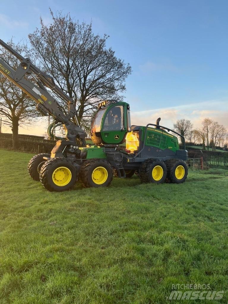 John Deere 1270G 8WD Харвестеры
