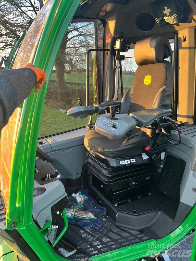 John Deere 1270G 8WD Харвестеры