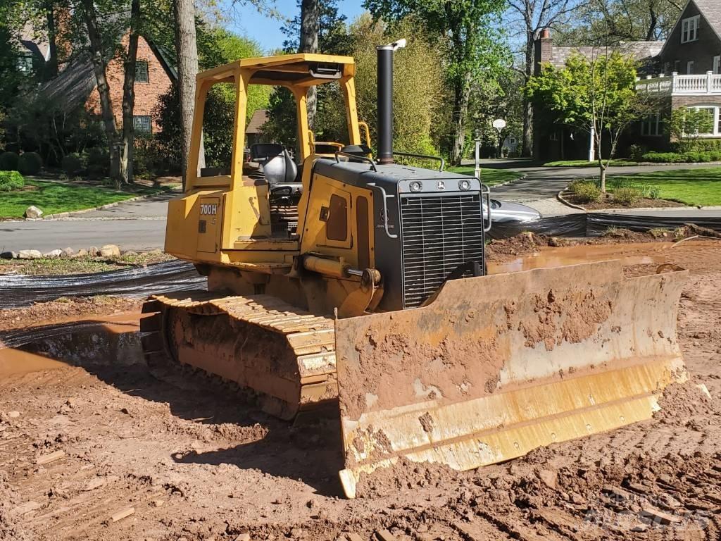John Deere 700HLT Гусеничные бульдозеры