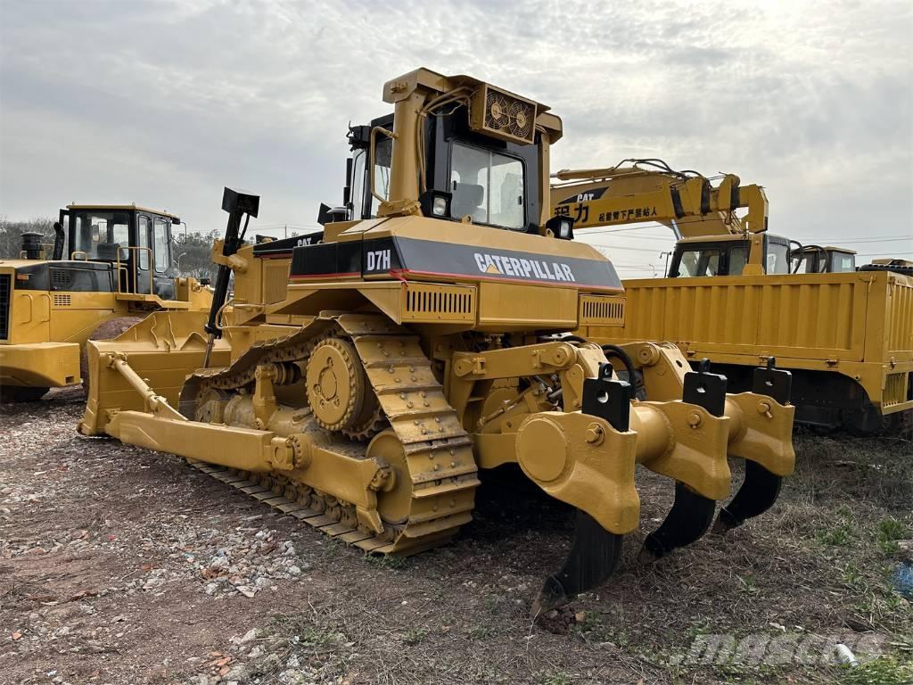 CAT D 7 H Гусеничные бульдозеры