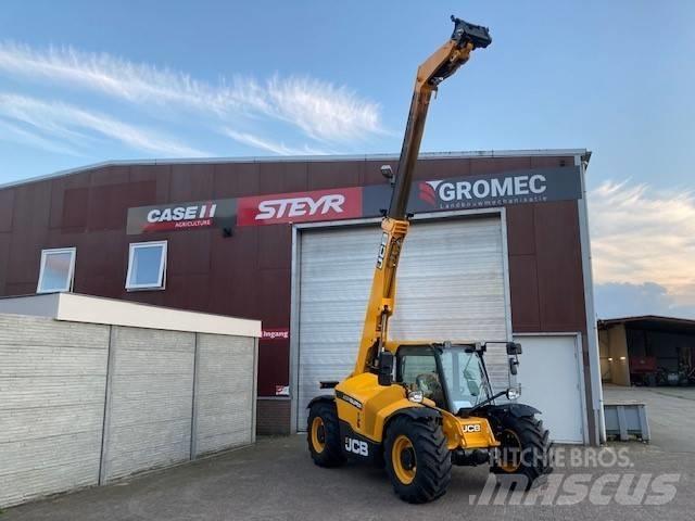 JCB 530-60 Сельскохозяйственные телескопические погрузчики